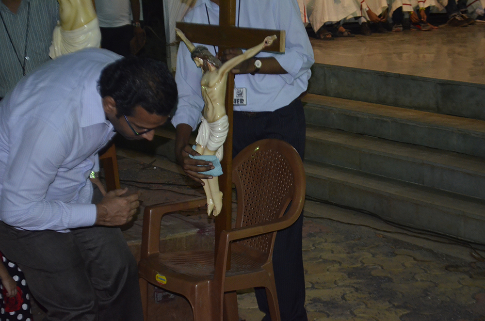 Good Friday Passion Service #12